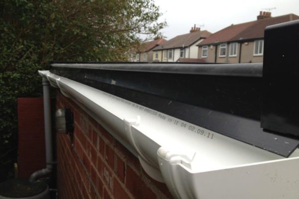 Guttering Wythenshawe